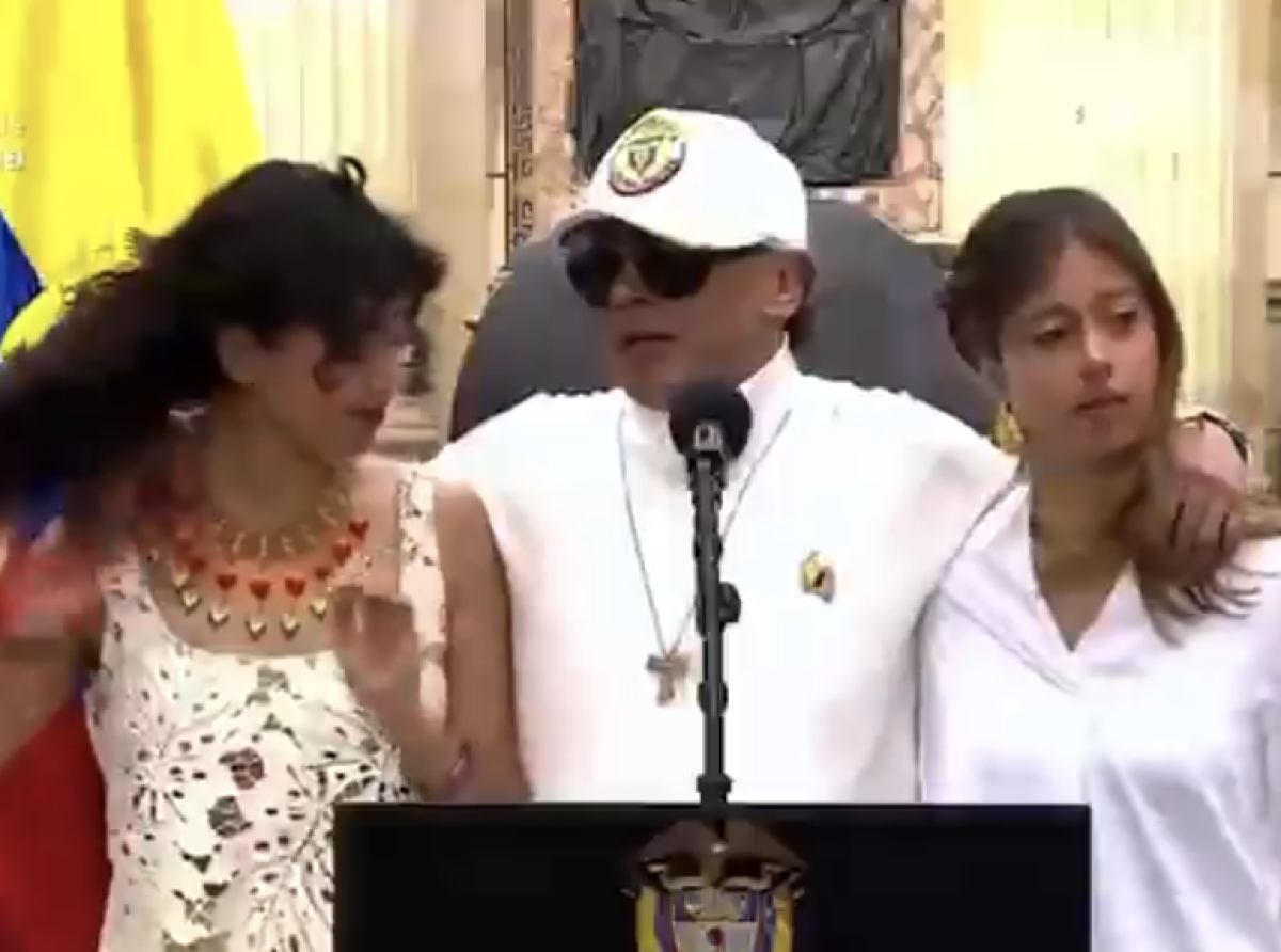 Un Comunista Menos